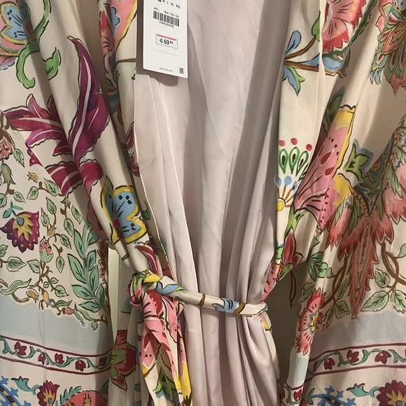Zara women’s robe NWT - Picture 4 of 4